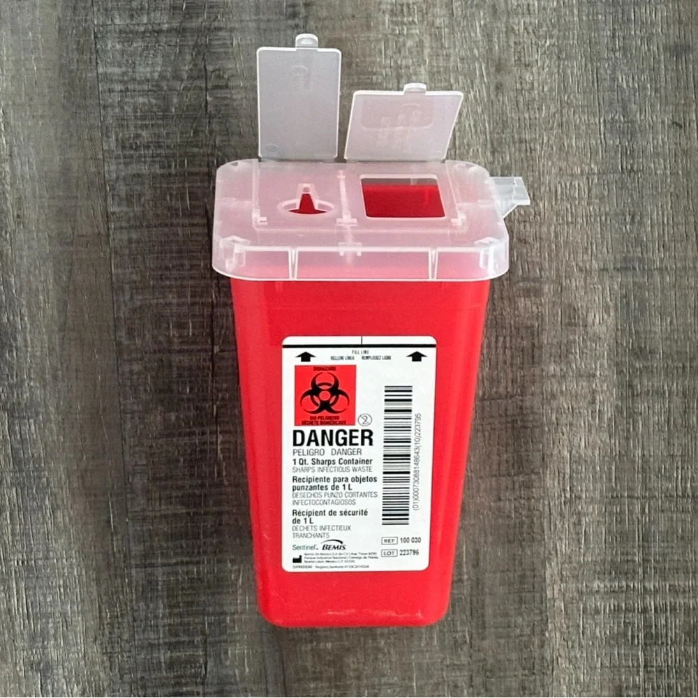 💞 New Bemis 1-Quart Multi-Use Sharps Container